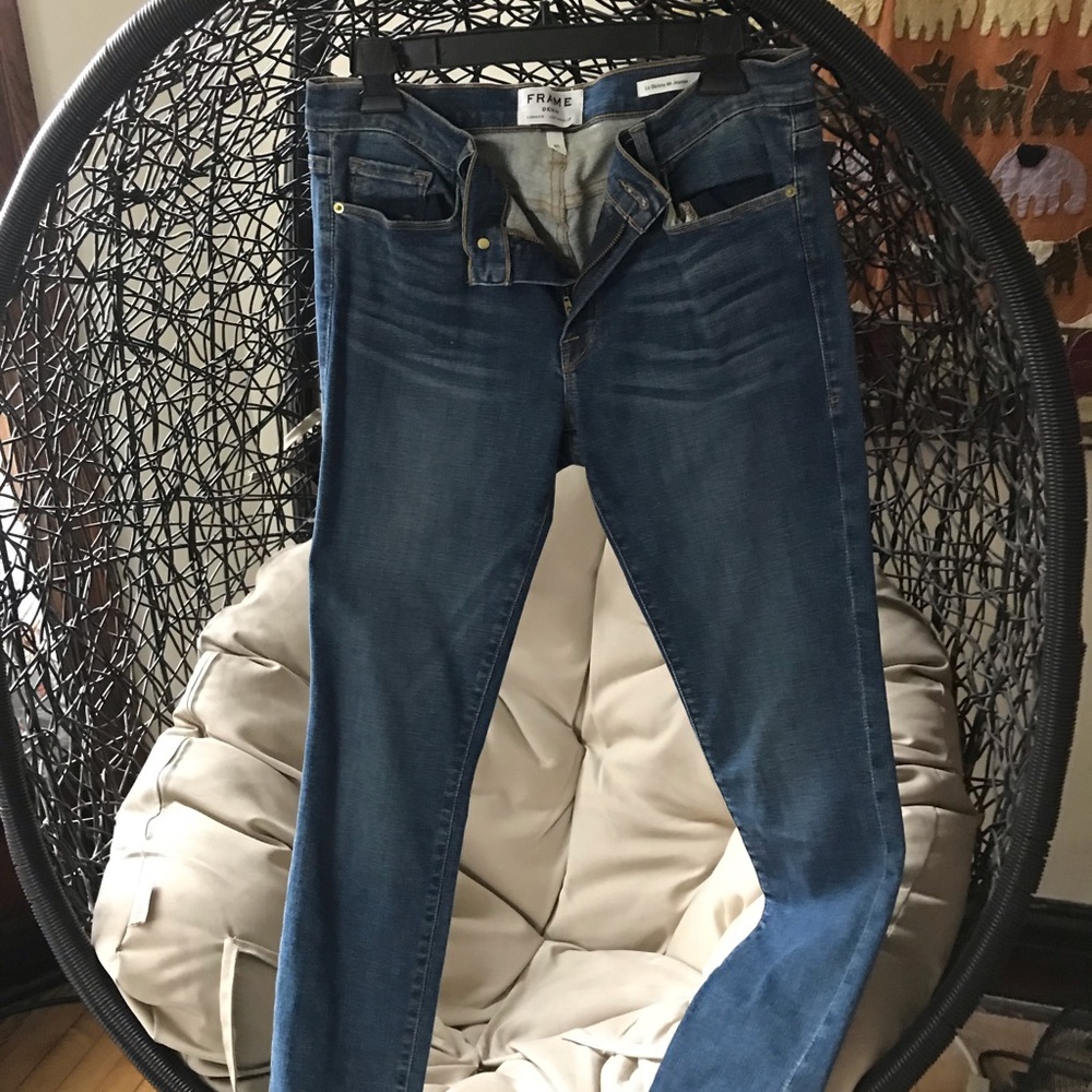 Brand new Frame jeans. Size 30.